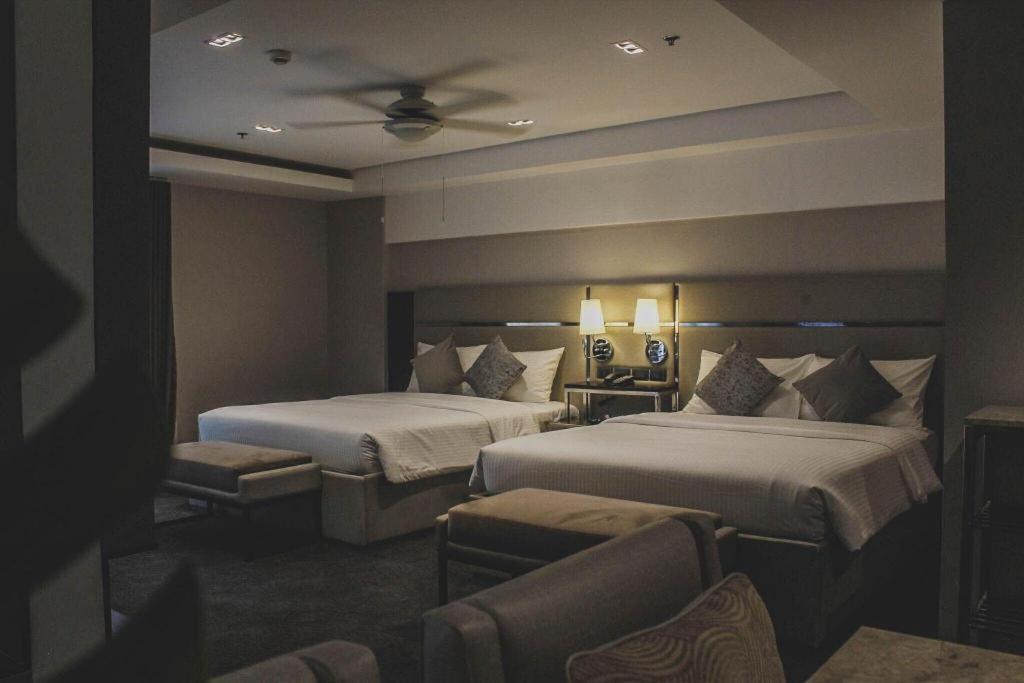เดอะ พลาซา ลอดจ์ บาเกียว Hotel Baguio City ภายนอก รูปภาพ