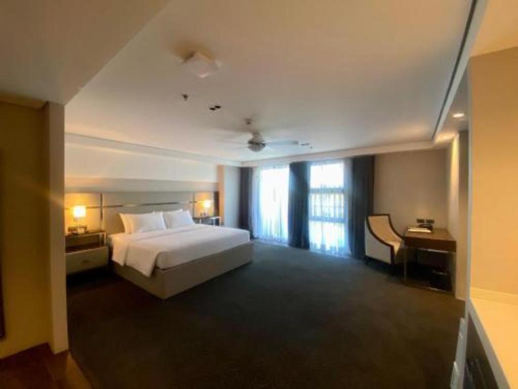 เดอะ พลาซา ลอดจ์ บาเกียว Hotel Baguio City ภายนอก รูปภาพ